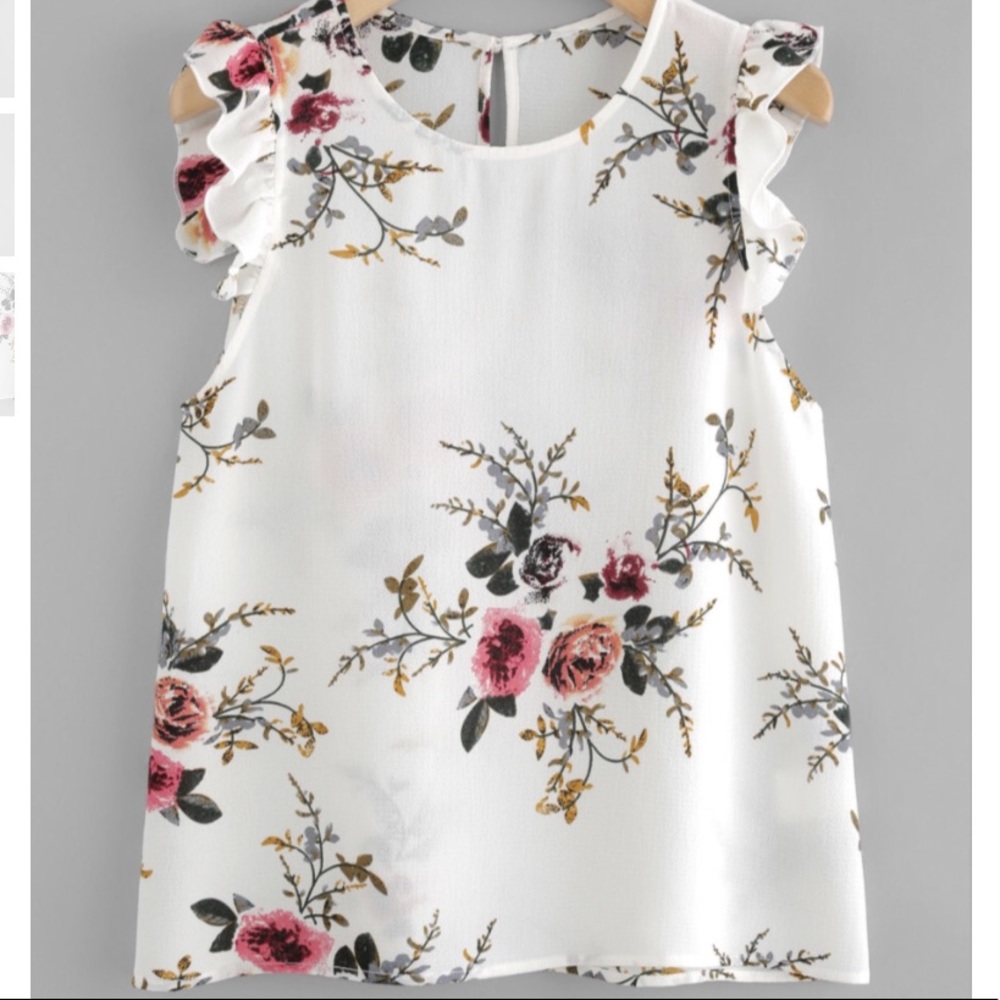 Floral top ❤️